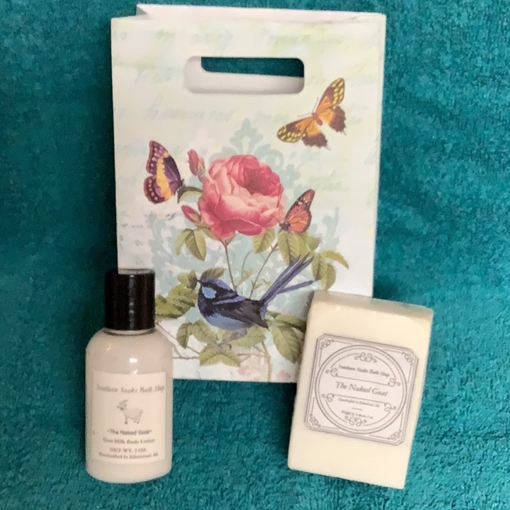 Gift soap & bag. 2 for $30